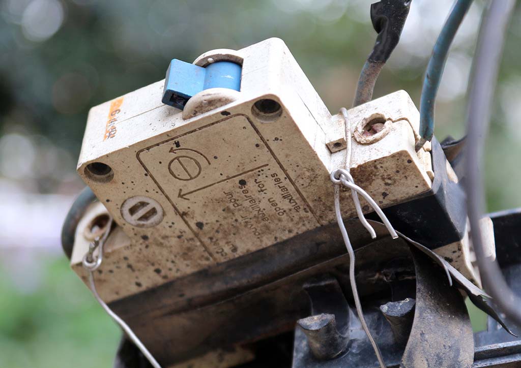 Circuit Breaker di udara