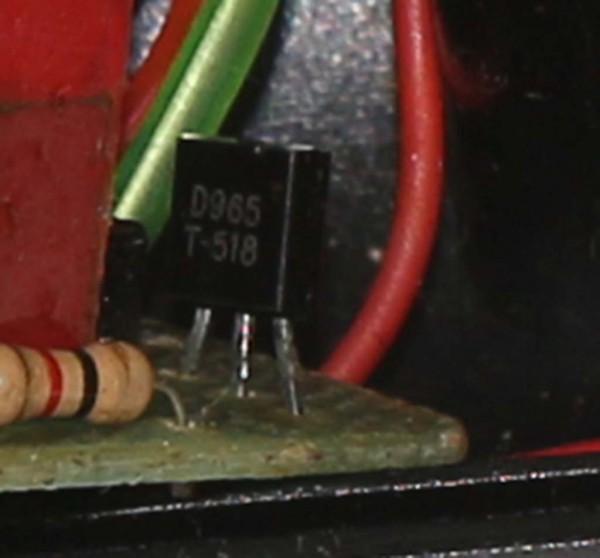 Transistor D965