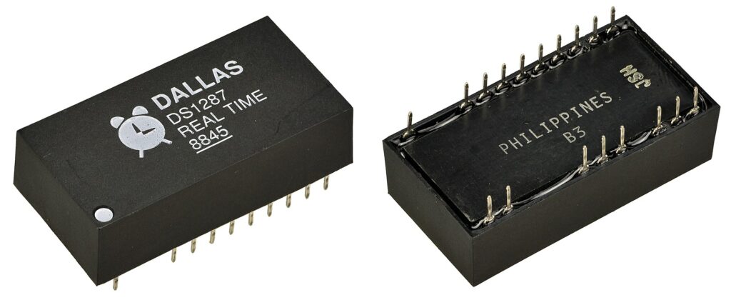 Dallas DS1287 real time clock tampak atas dan bawah